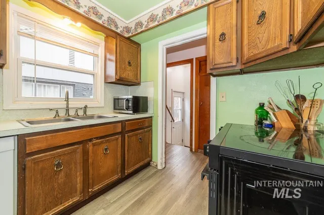 $475,000 | 119 South Holly Street, Nampa, ID 83686