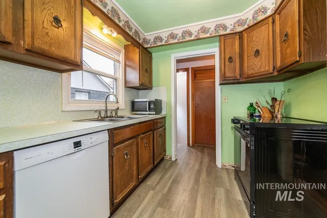 $475,000 | 119 South Holly Street, Nampa, ID 83686