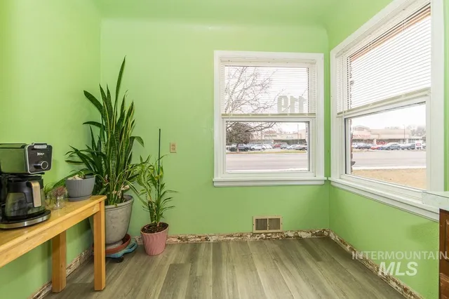 $475,000 | 119 South Holly Street, Nampa, ID 83686