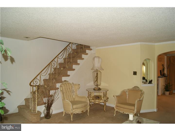 8224 Temple Road Philadelphia, PA 19150 - Photo 2 of 11 Gallery Image 2