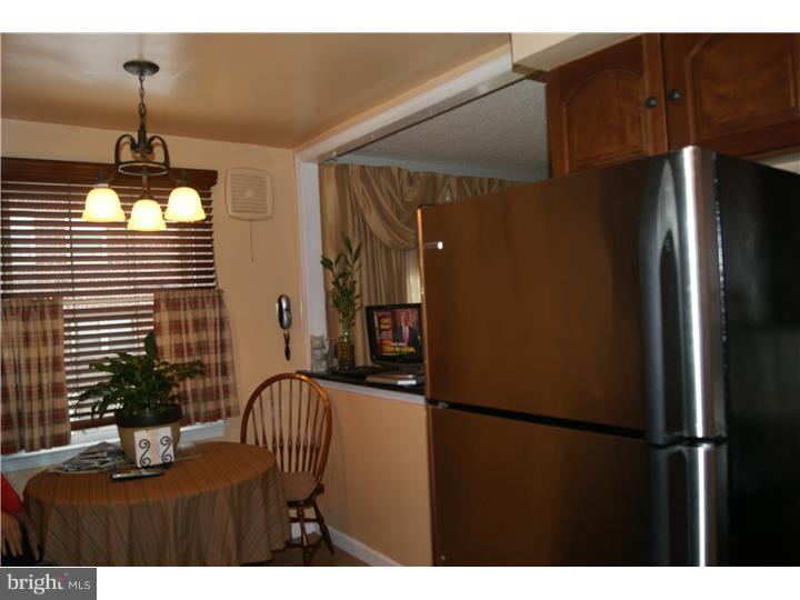 8224 Temple Road Philadelphia, PA 19150 - Photo 5 of 11 Gallery Image 5