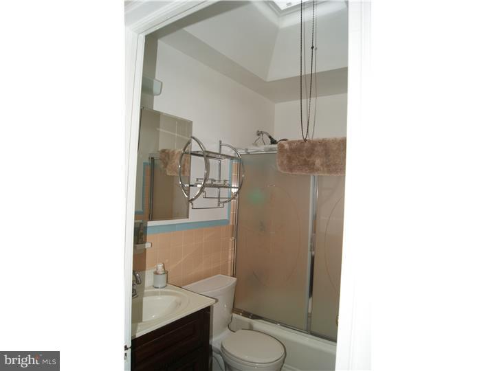 8224 Temple Road Philadelphia, PA 19150 - Photo 9 of 11 Gallery Image 9