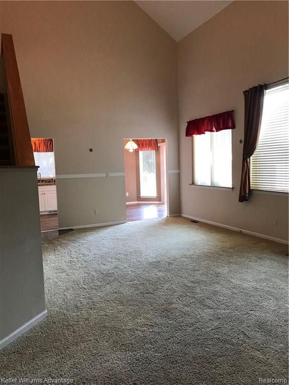26137 King Road Romulus, MI 48174 - Photo 8 of 35