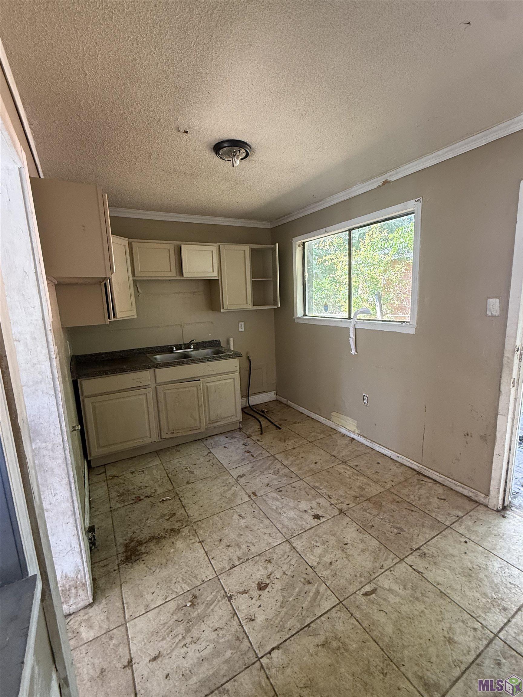 6127 Pontotoc Street Baton Rouge, LA 70812 - Photo 5 of 8