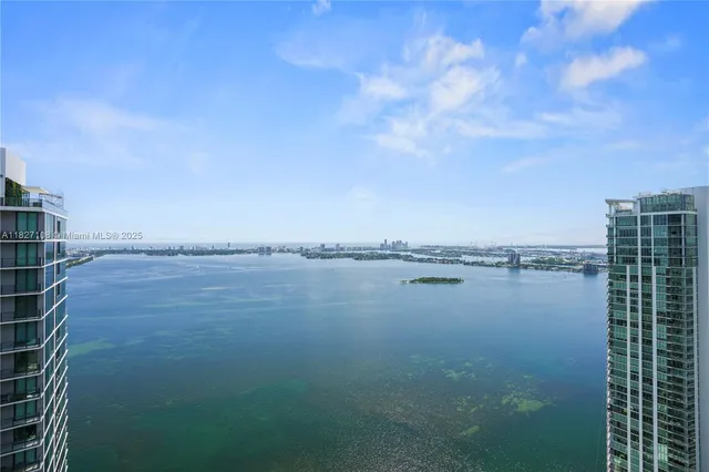 $24,500 | 650 Northeast 32nd Street, Unit UPH5303, Miami, FL 33137