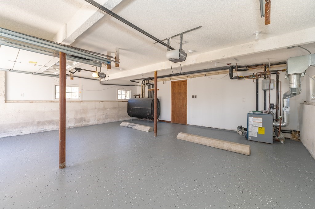 78 Pine Ridge Road Montgomery, MA 01085 - Photo 35 of 42 a view of a room with gym equipment