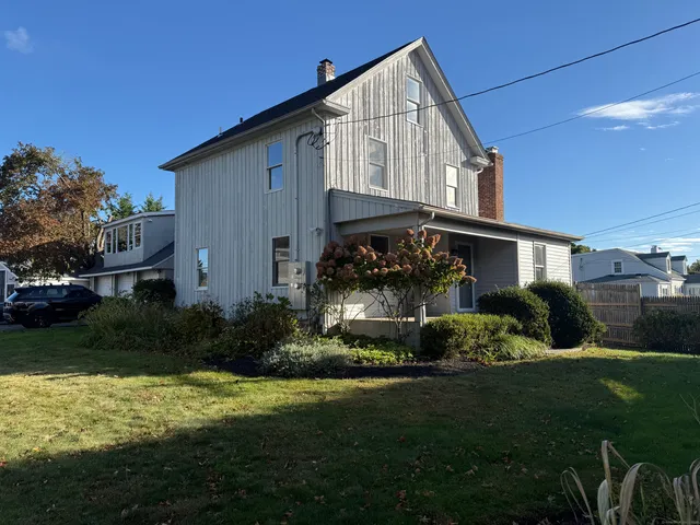 $4,000 | 3 George Street, Westport, CT 06880