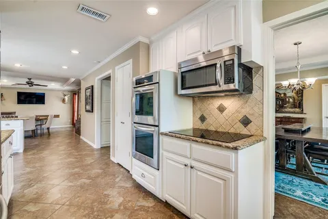 $739,900 | 7402 Authon Drive, Dallas, TX 75248