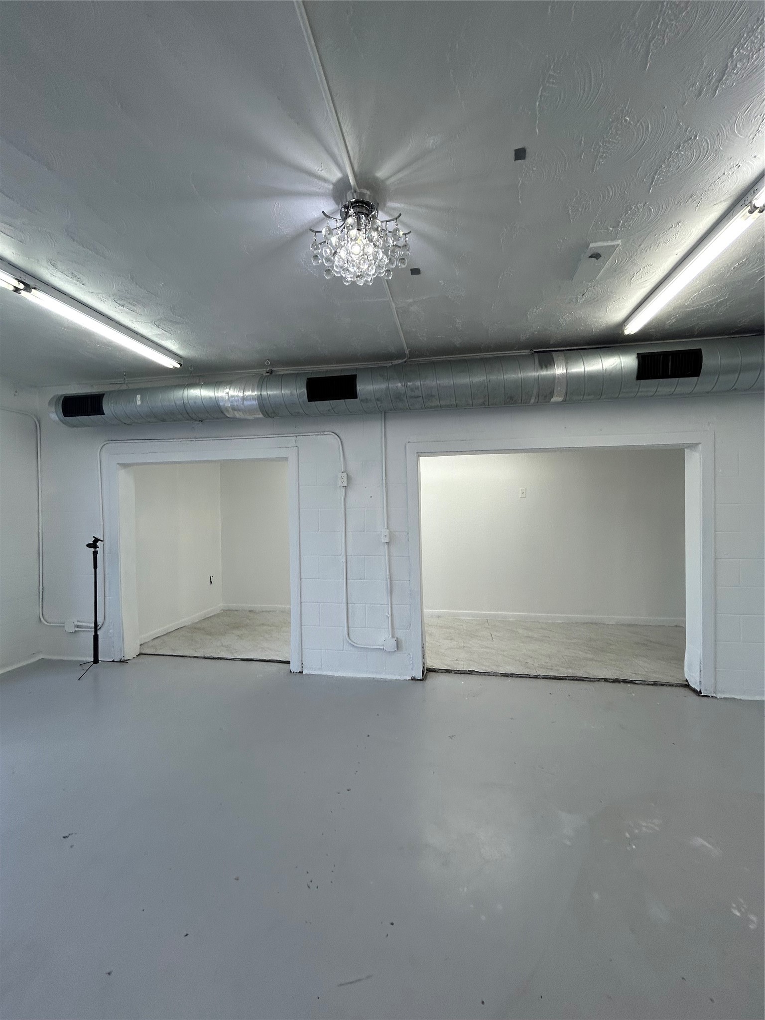 1804 North Main Street Houston, TX 77009 - Photo 3 of 10