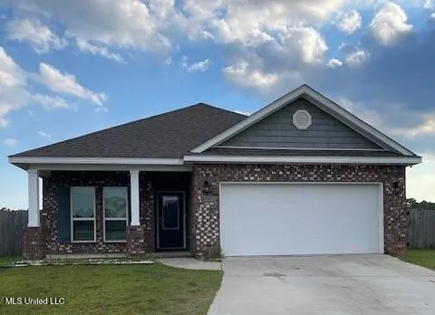 $2,250 | 15610 Ridge Court, Biloxi, MS 39532
