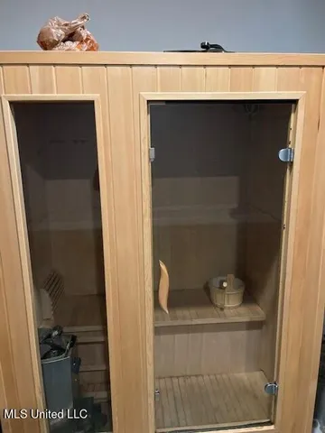 $2,250 | 15610 Ridge Court, Biloxi, MS 39532