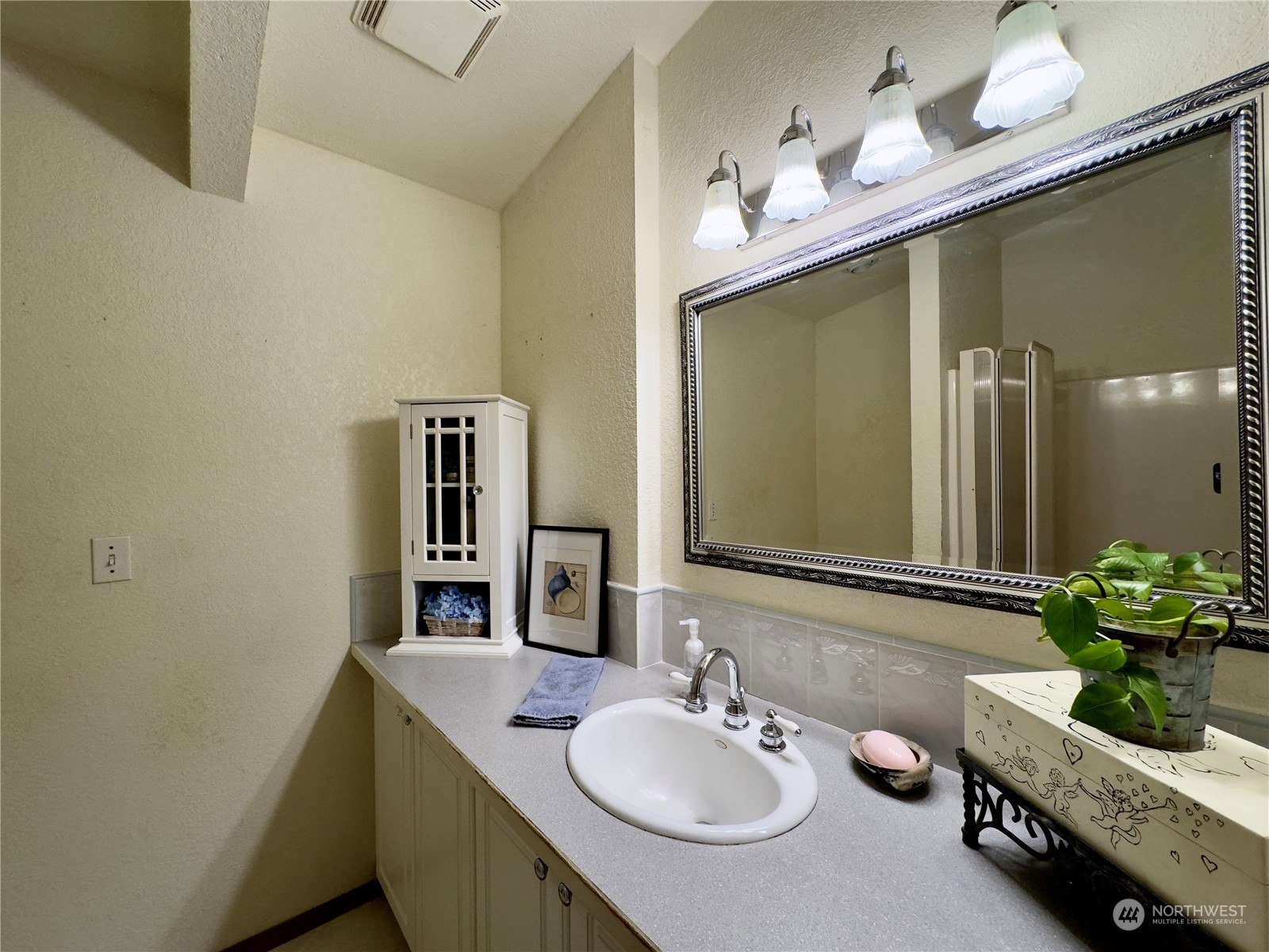 121 Wilkes Road Grapeview, WA 98546 - Photo 20 of 40 Gallery Image 20