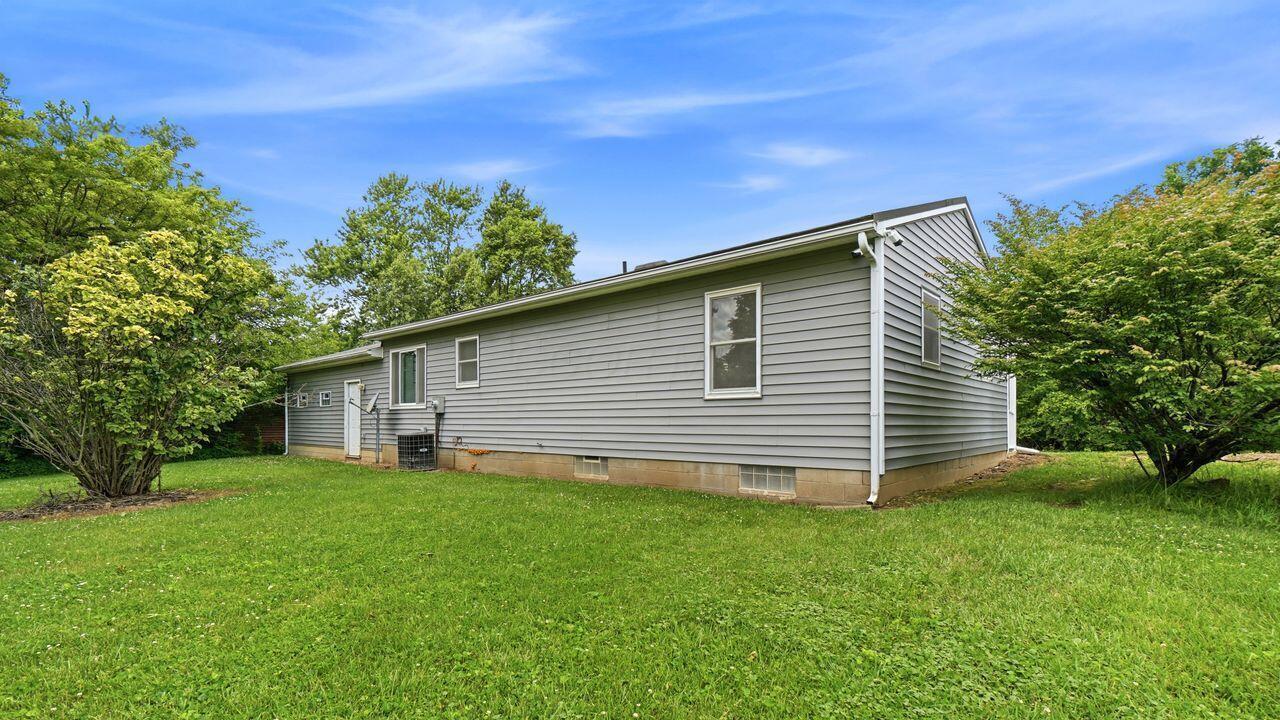 4432 White Road Centerburg, OH 43011 - Photo 34 of 37