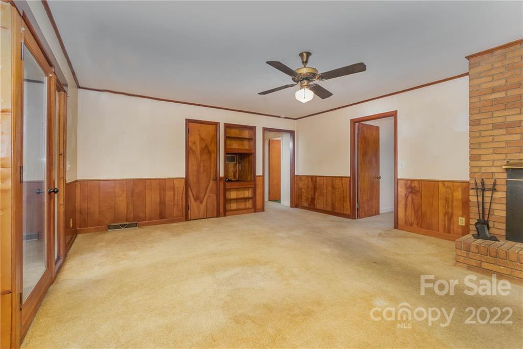 898 East Old Limestone Road York, SC 29745 - Photo 14 of 34 Gallery Image 14