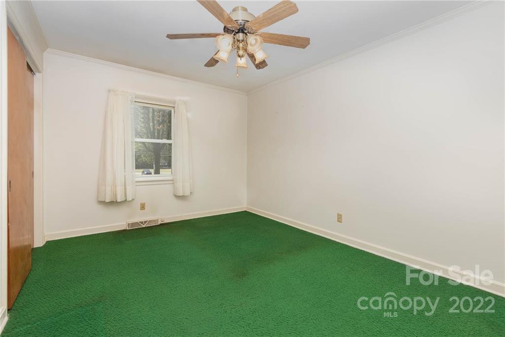 898 East Old Limestone Road York, SC 29745 - Photo 21 of 34 Gallery Image 21