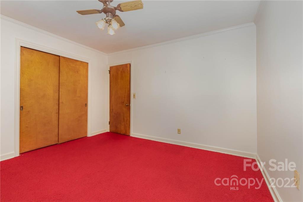 898 East Old Limestone Road York, SC 29745 - Photo 24 of 34 Gallery Image 24