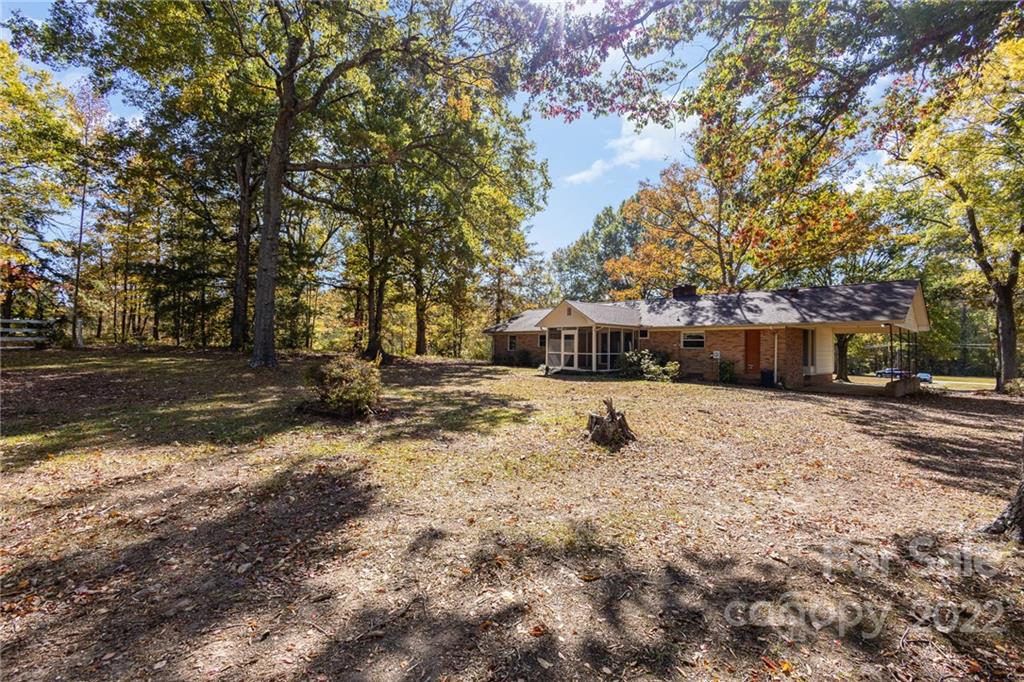 898 East Old Limestone Road York, SC 29745 - Photo 32 of 34 Gallery Image 32