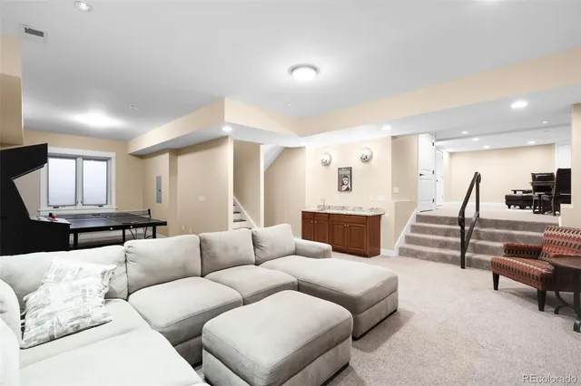 $5,450 | 1177 Newport Street, Denver, CO 80220