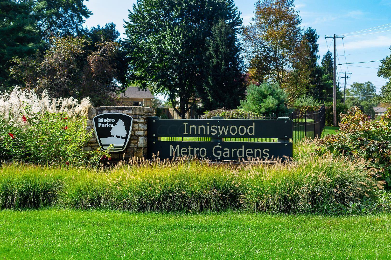 713 Autumn Branch Road Westerville, OH 43081 - Photo 43 of 47 001_Inniswood Metro Gardens26