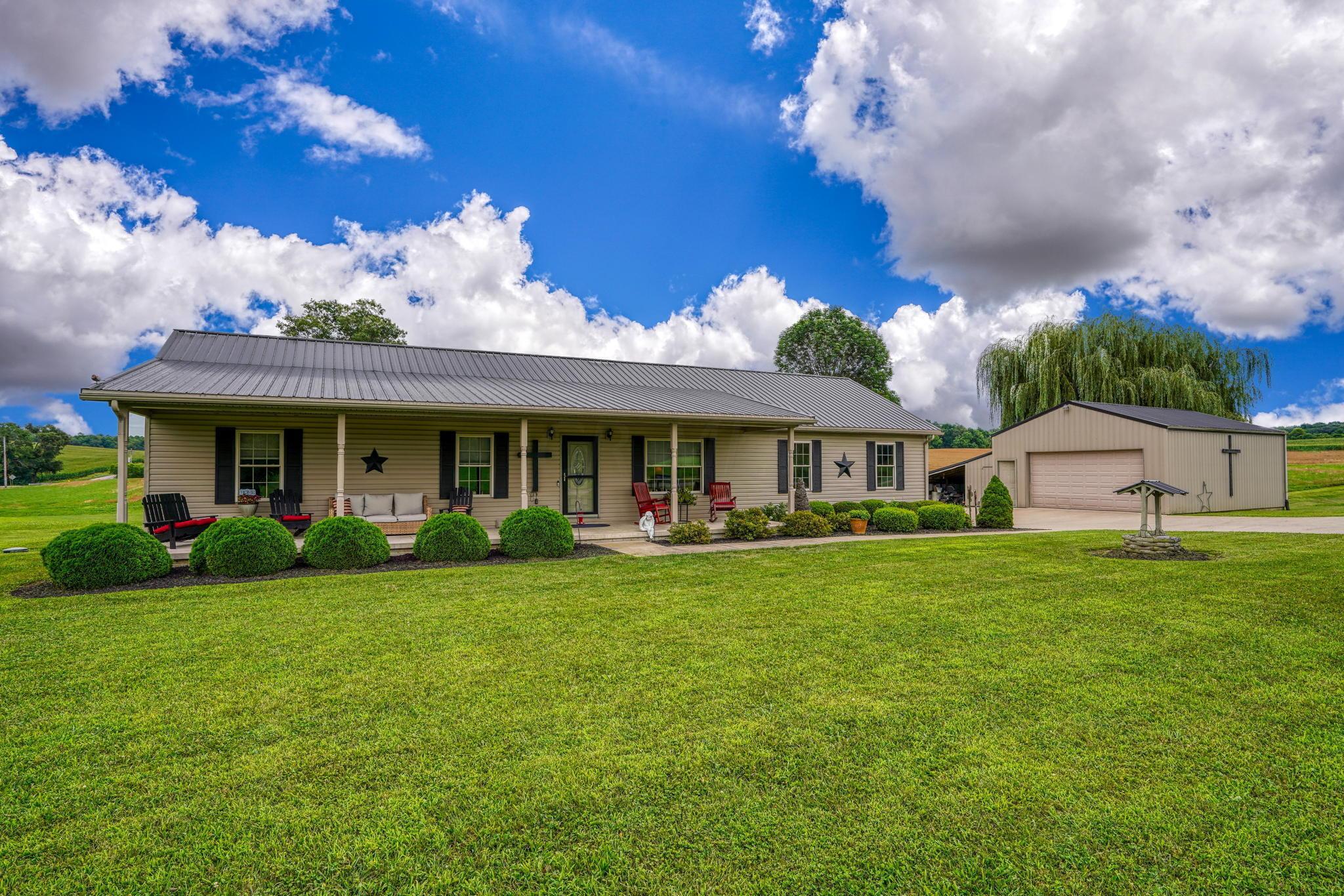 9612 Clearport Road Southwest Amanda, OH 43102 - Photo 2 of 63 9612 Clearport Rd SW (1)