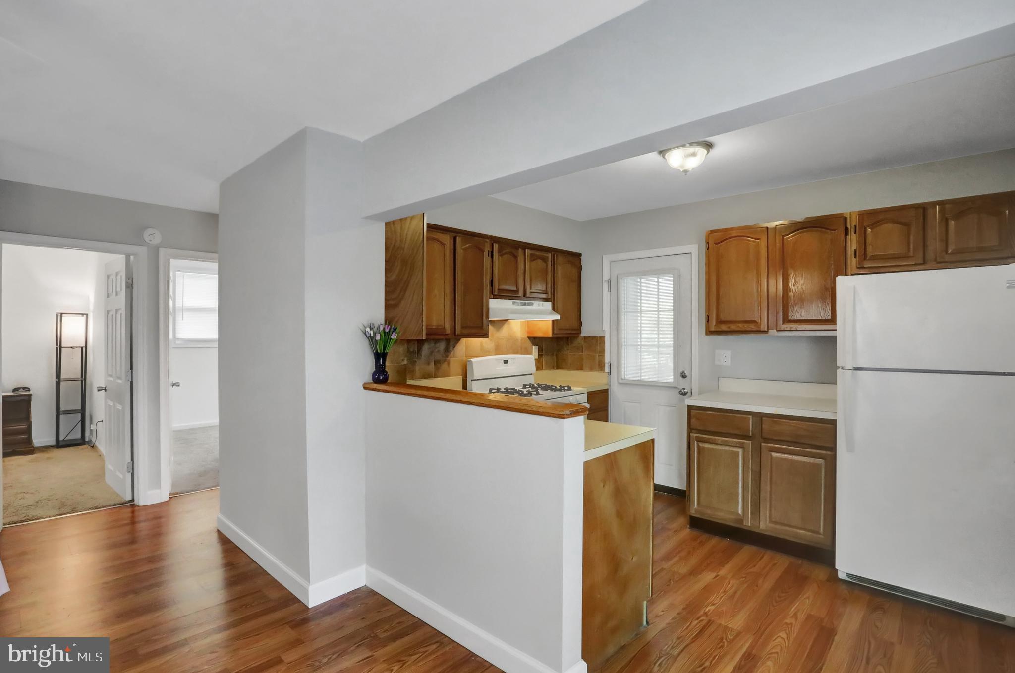 304 Riverside Road Baltimore, MD 21221 - Photo 11 of 43