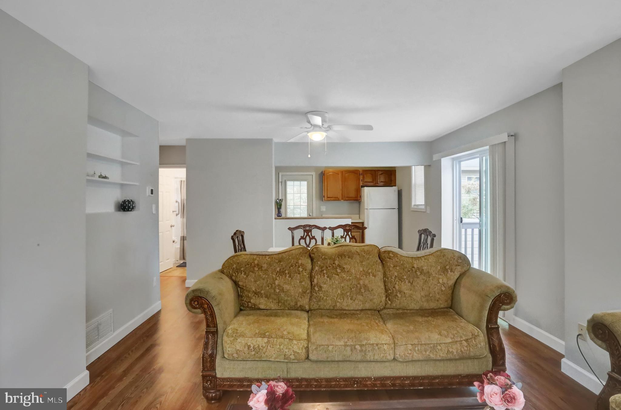 304 Riverside Road Baltimore, MD 21221 - Photo 5 of 43