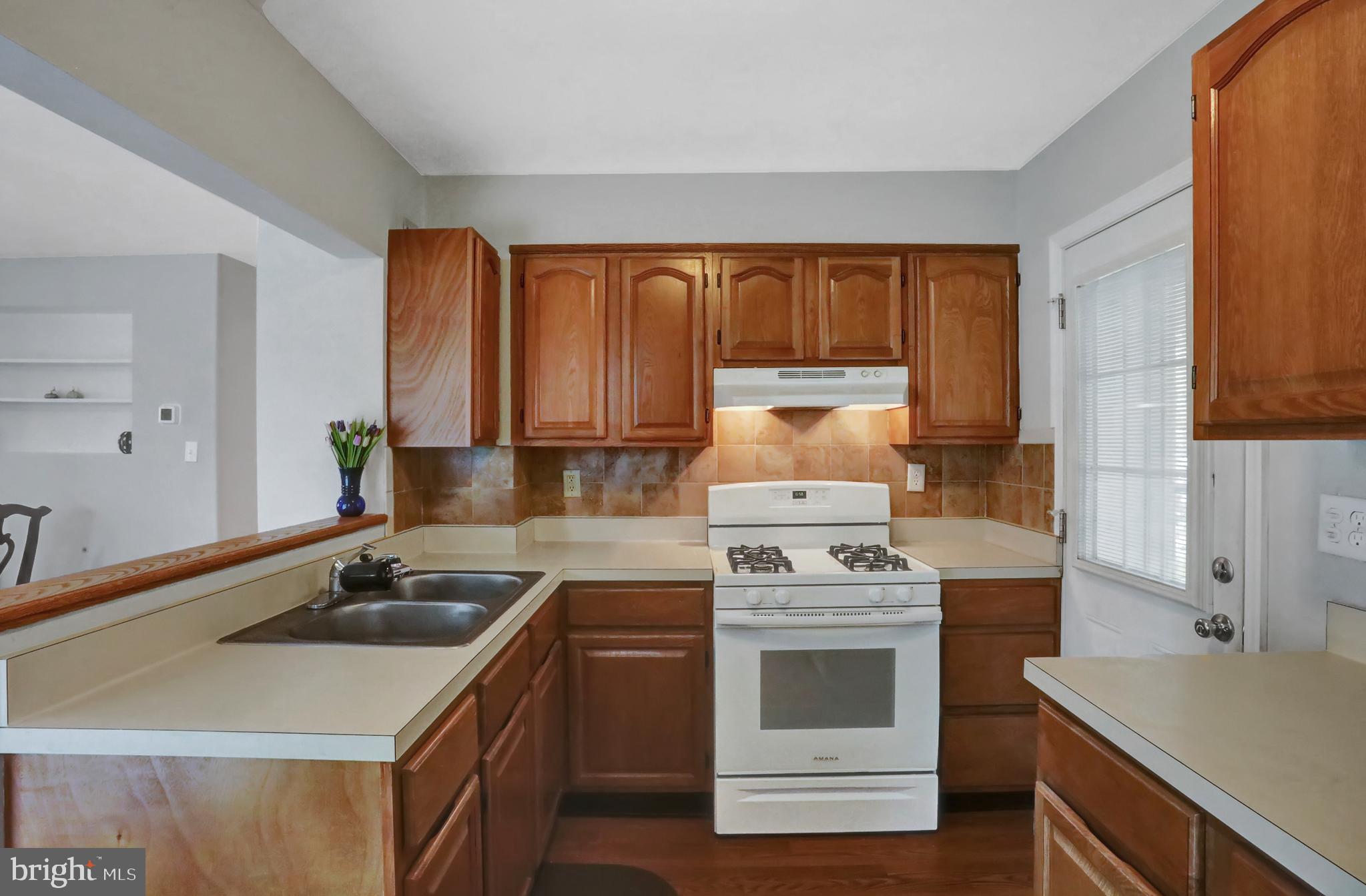 304 Riverside Road Baltimore, MD 21221 - Photo 9 of 43