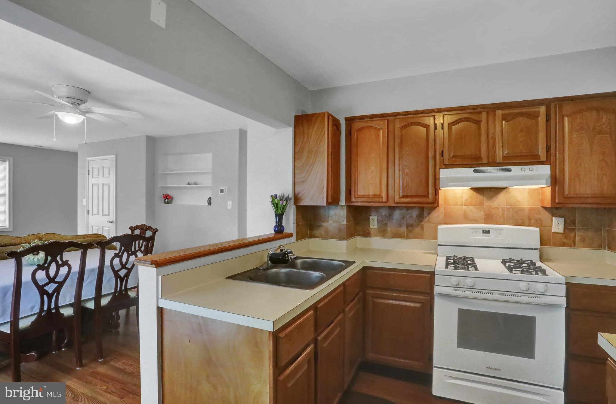 304 Riverside Road Baltimore, MD 21221 - Photo 10 of 43