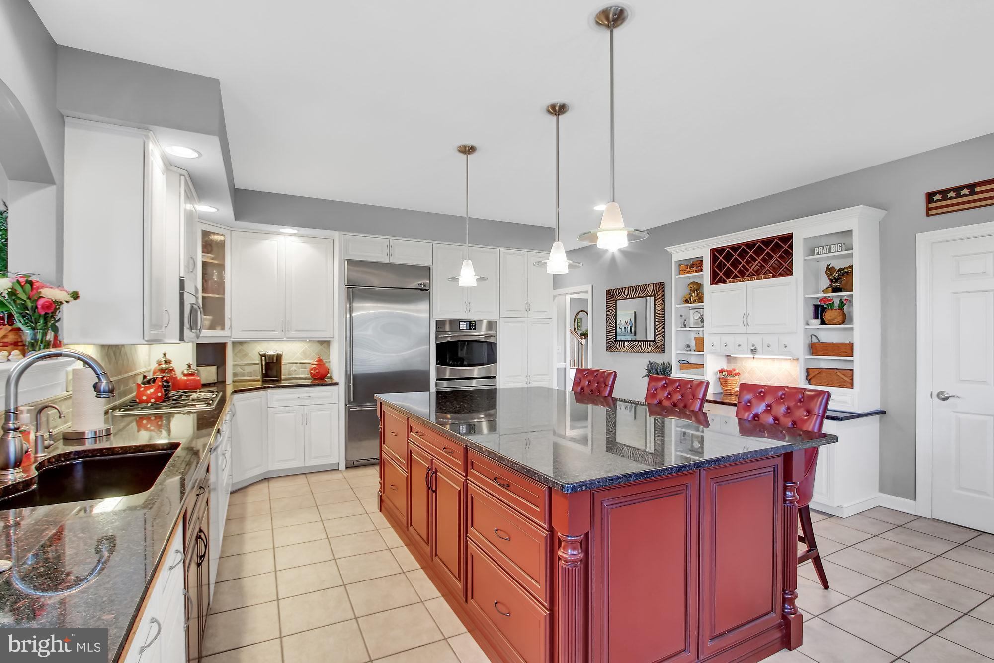 735 Rohen Ridge Drive Lititz, PA 17543 - Photo 11 of 50 Kitchen