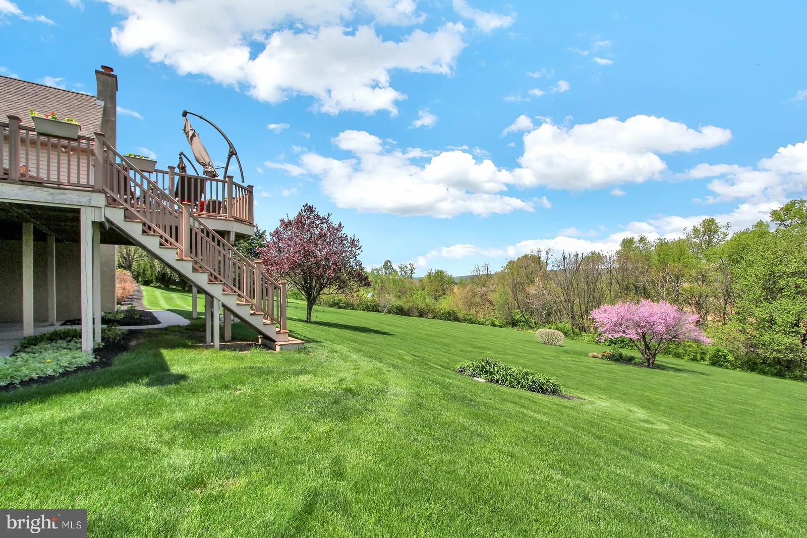 735 Rohen Ridge Drive Lititz, PA 17543 - Photo 40 of 50 Yard