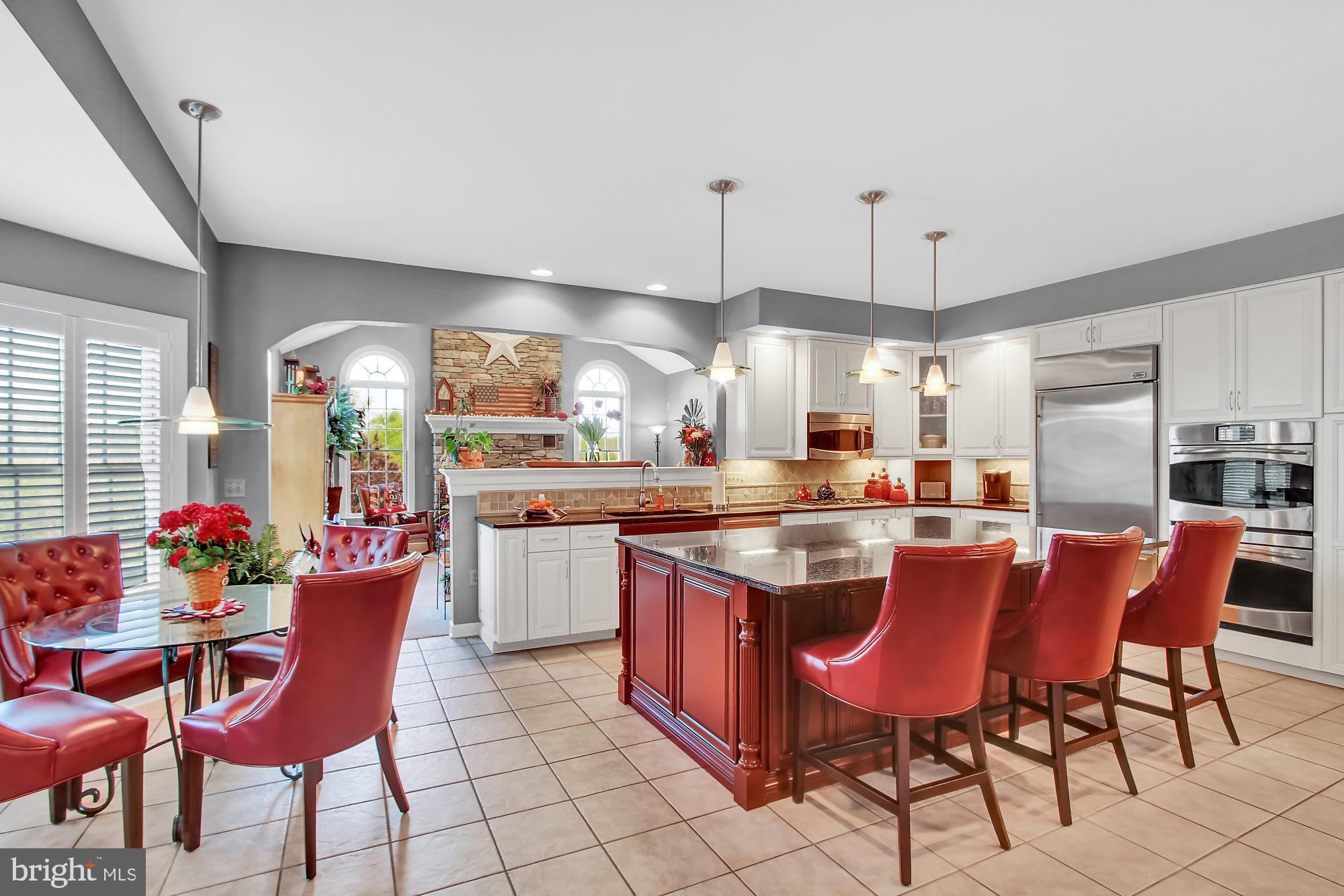 735 Rohen Ridge Drive Lititz, PA 17543 - Photo 10 of 50 Kitchen