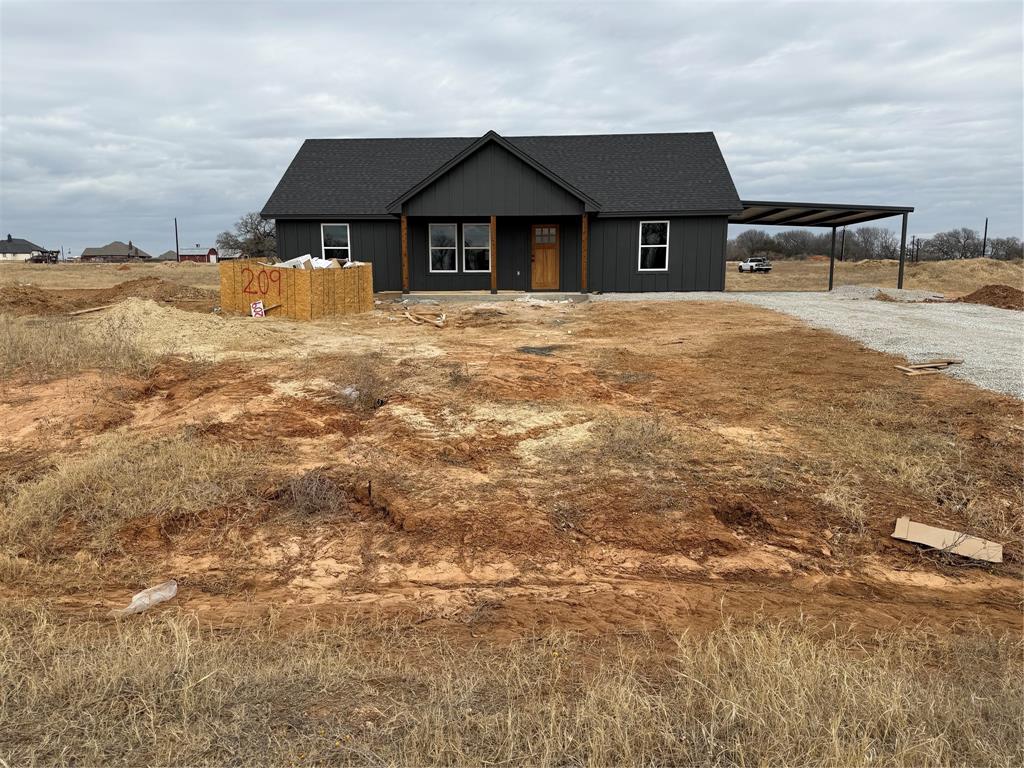 209 Altom Road Springtown, TX 76082 - Photo 2 of 7