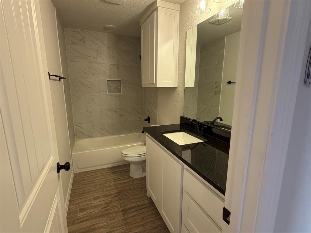 209 Altom Road Springtown, TX 76082 - Photo 5 of 7