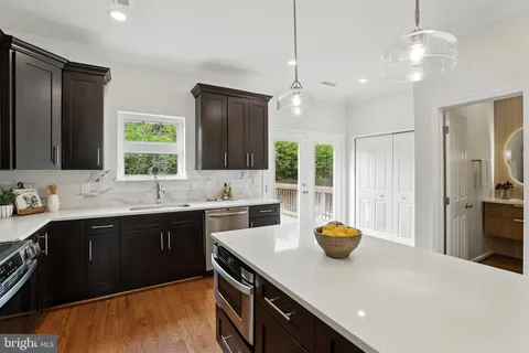 $520,000 | 402 Woodcrest Drive Southeast, Washington, DC 20032
