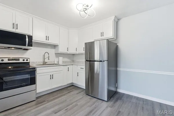 $83,500 | 2741 Westphalia Court, Unit F, St. Louis, MO 63129