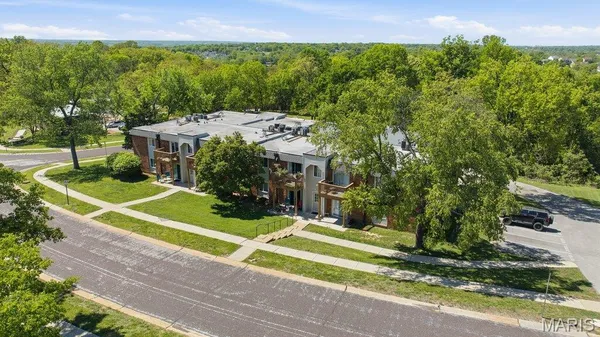 $83,500 | 2741 Westphalia Court, Unit F, St. Louis, MO 63129