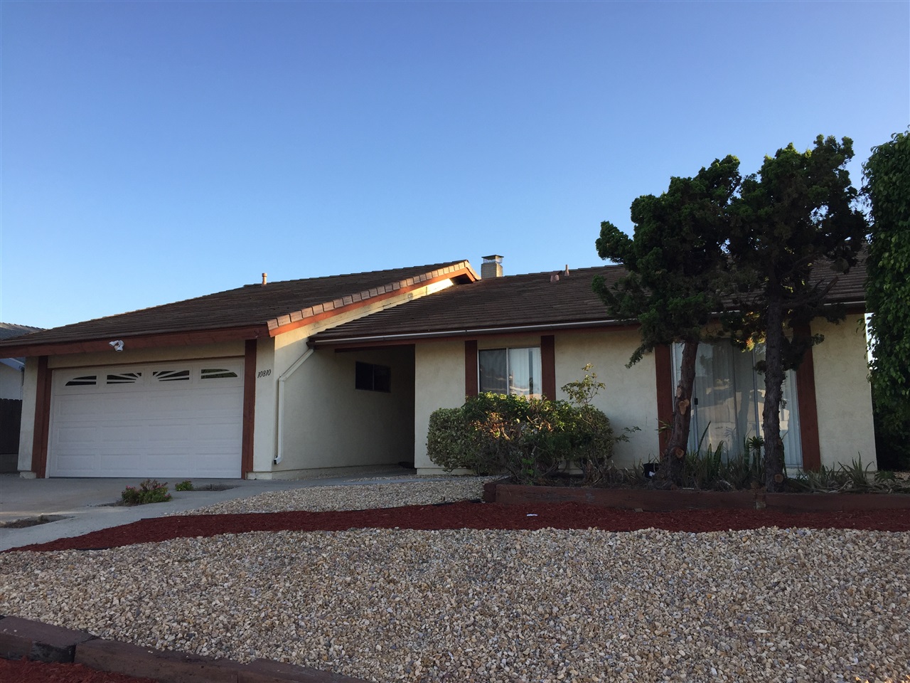 10810 Avenida Roberta Spring Valley, CA 91978 - Photo 1 of 25 Gallery Image 1