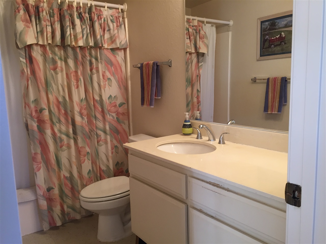 10810 Avenida Roberta Spring Valley, CA 91978 - Photo 13 of 25 Gallery Image 13