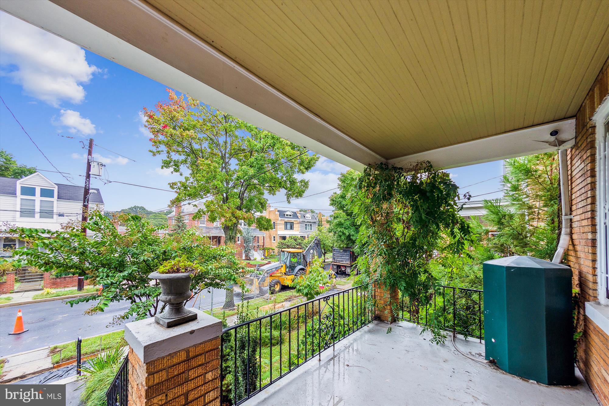 5826 4th Street Northwest Washington, DC 20011 - Photo 12 of 84 Front Porch