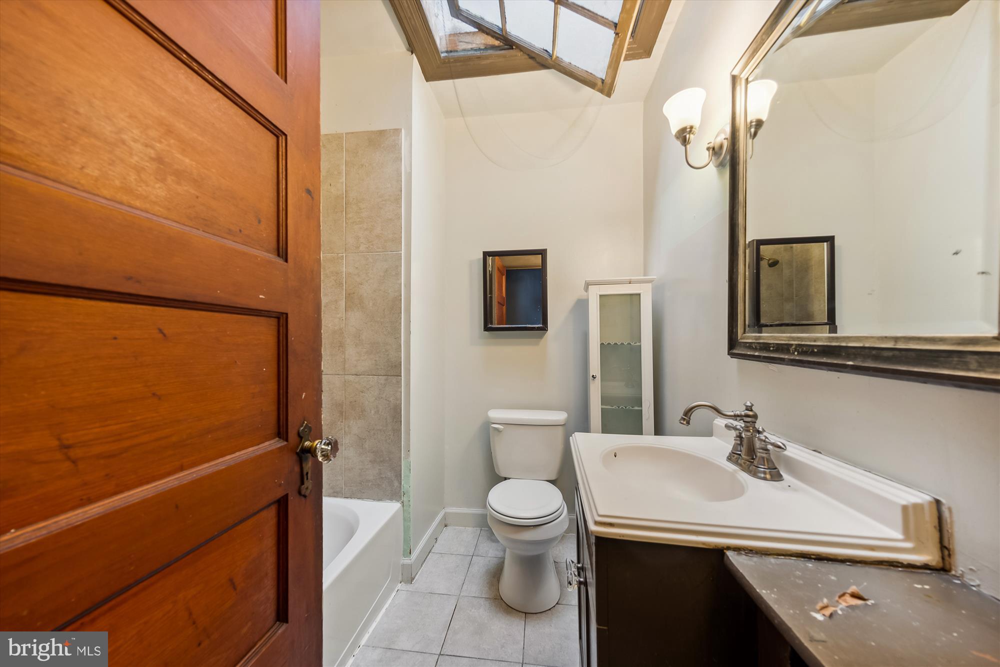 5826 4th Street Northwest Washington, DC 20011 - Photo 39 of 84 Full Bath Hall