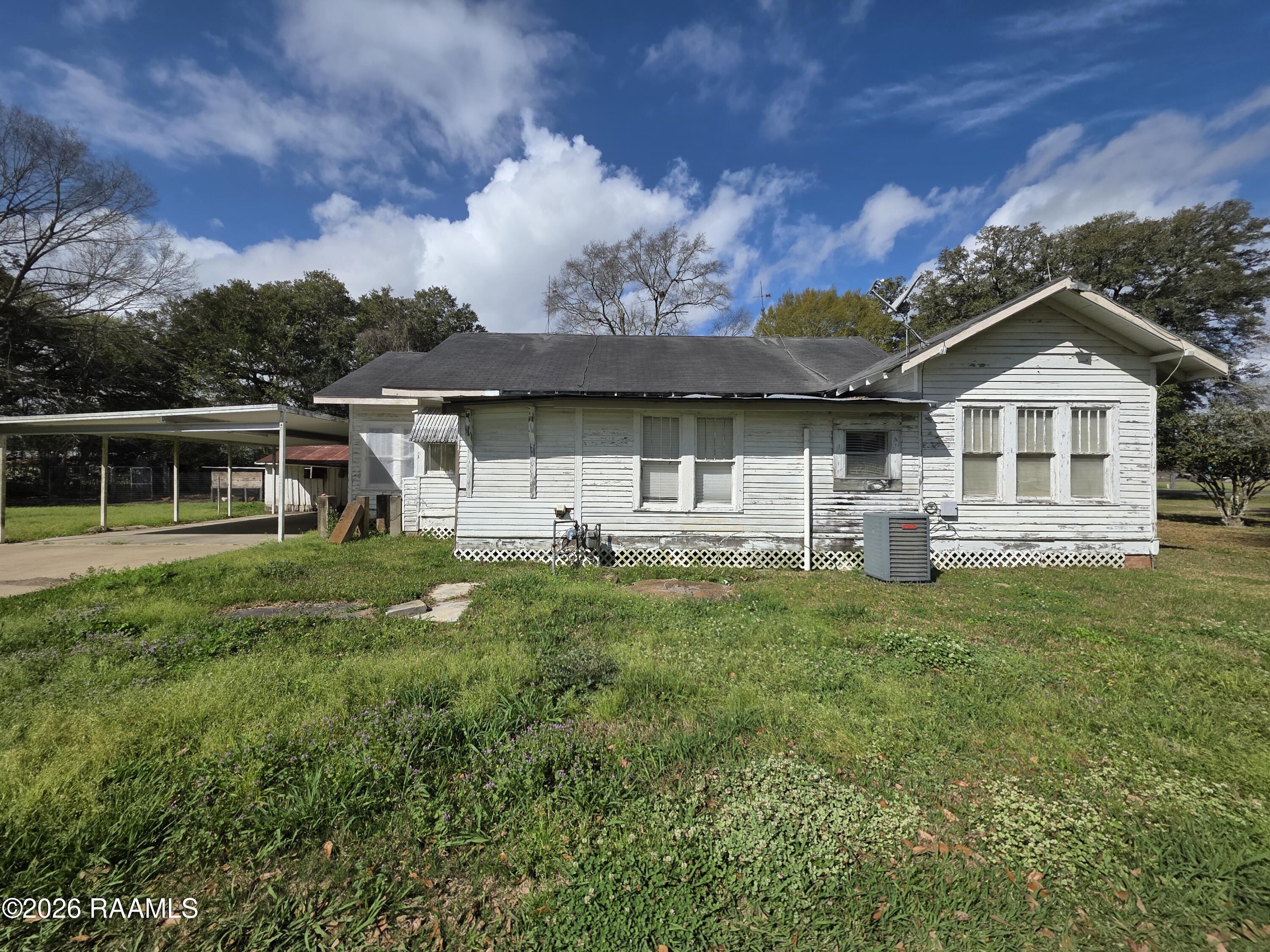 5048 Vidrine Road Ville Platte, LA 70586 - Photo 3 of 15 1000008000