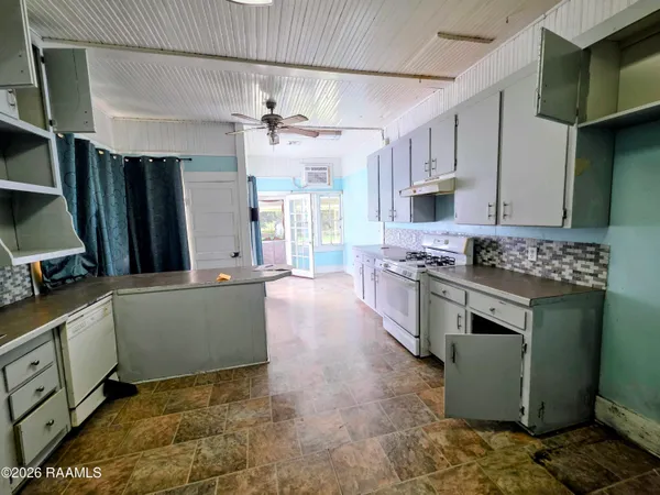 $70,000 | 5048 Vidrine Road, Ville Platte, LA 70586