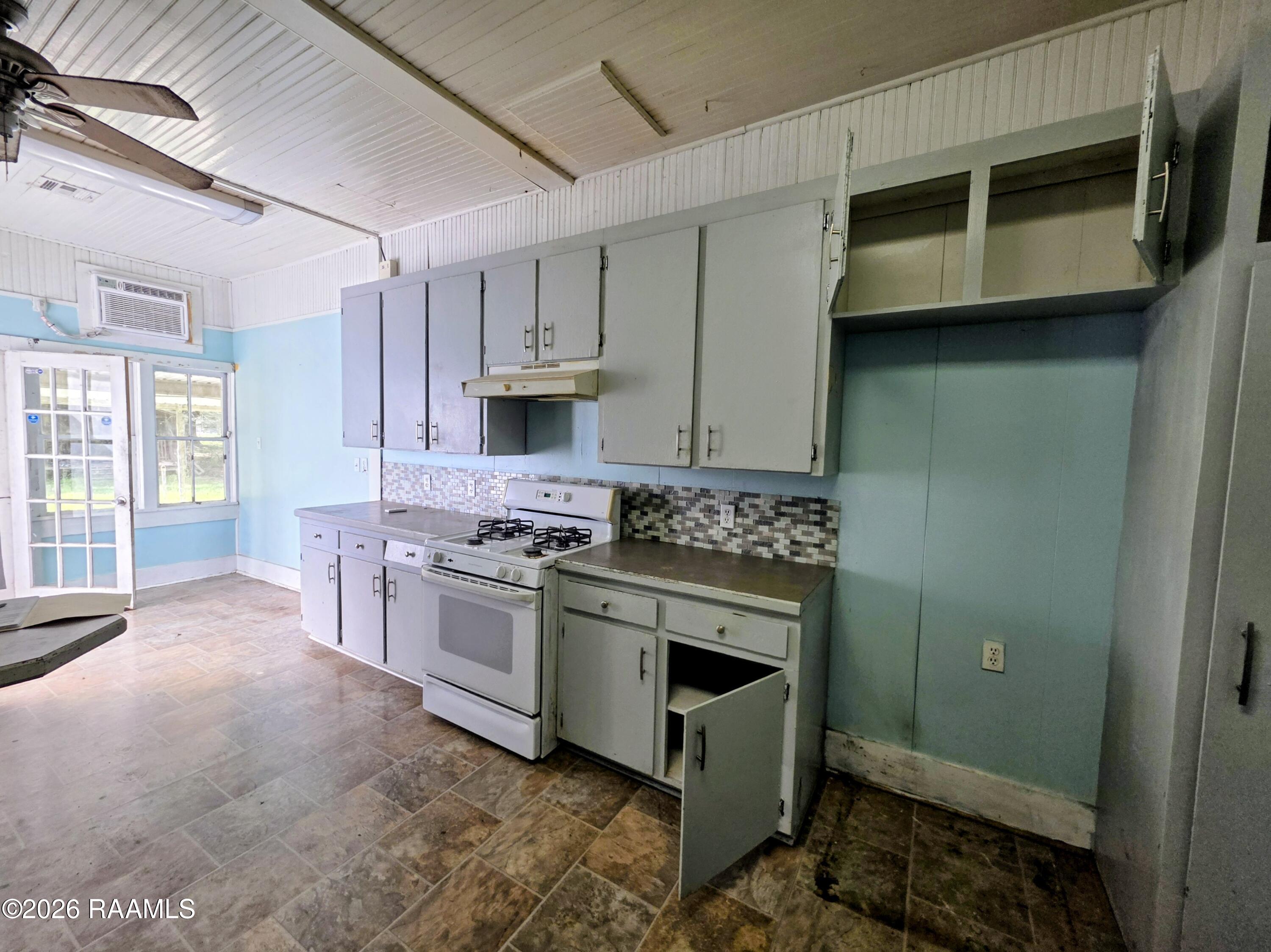 5048 Vidrine Road Ville Platte, LA 70586 - Photo 7 of 15 1000008027