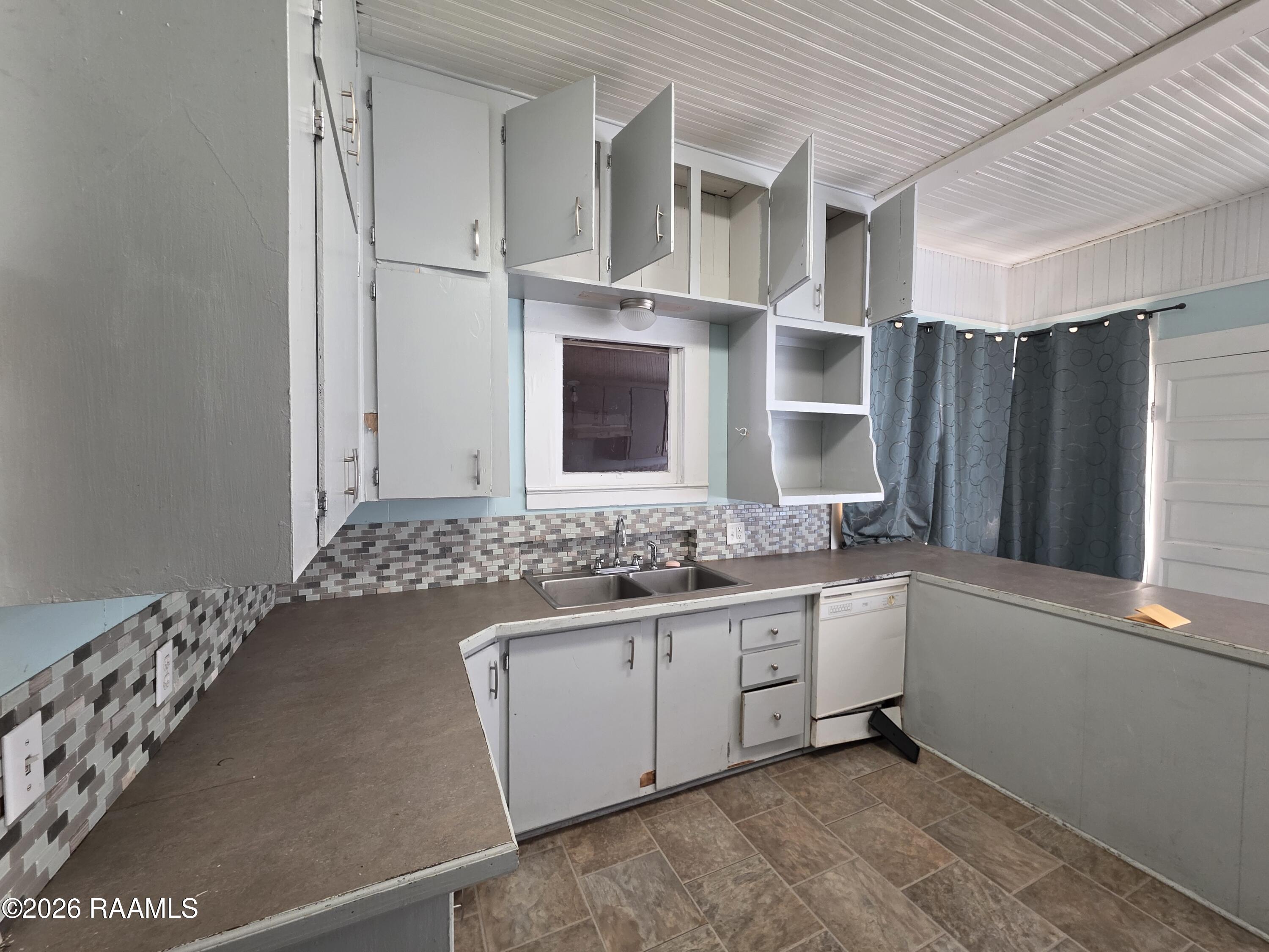 5048 Vidrine Road Ville Platte, LA 70586 - Photo 8 of 15 1000007996