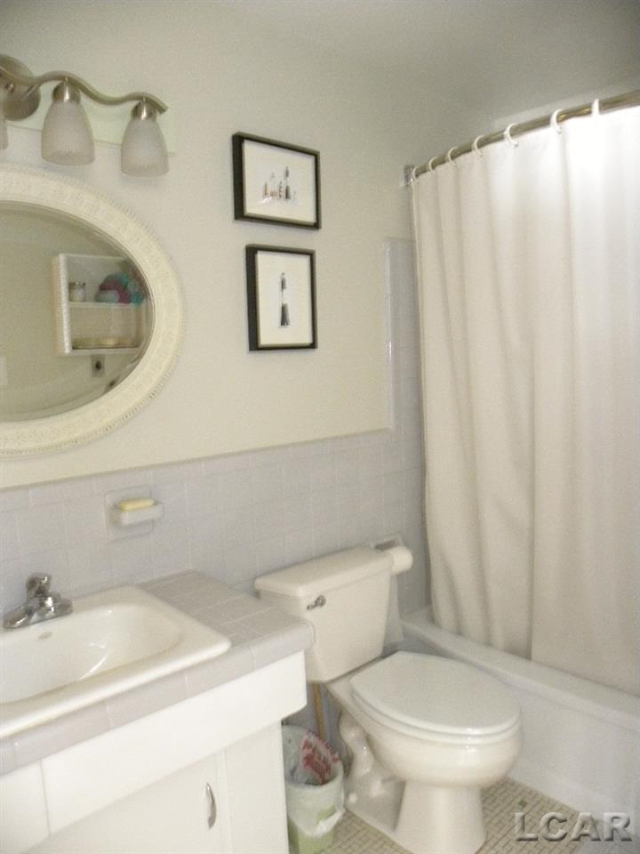 1340 Trenton Road Adrian, MI 49221 - Photo 18 of 28