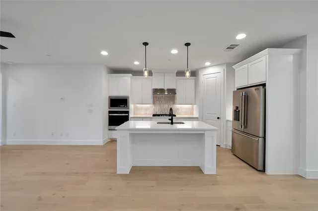 $3,950 | 3117 Sir Judge Drive, Lewisville, TX 75056