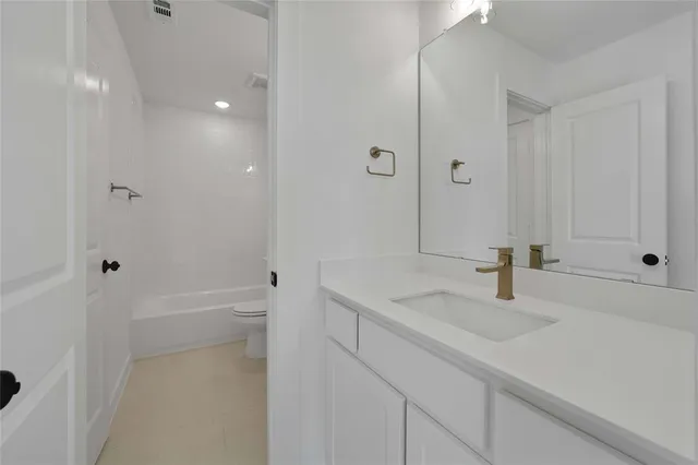 $3,950 | 3117 Sir Judge Drive, Lewisville, TX 75056