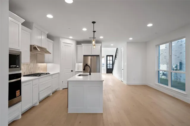 $3,950 | 3117 Sir Judge Drive, Lewisville, TX 75056