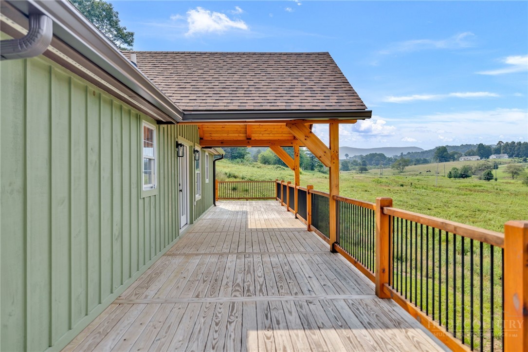 275 Grover Howell Road West Jefferson, NC 28694 - Photo 12 of 50 Gallery Image 12