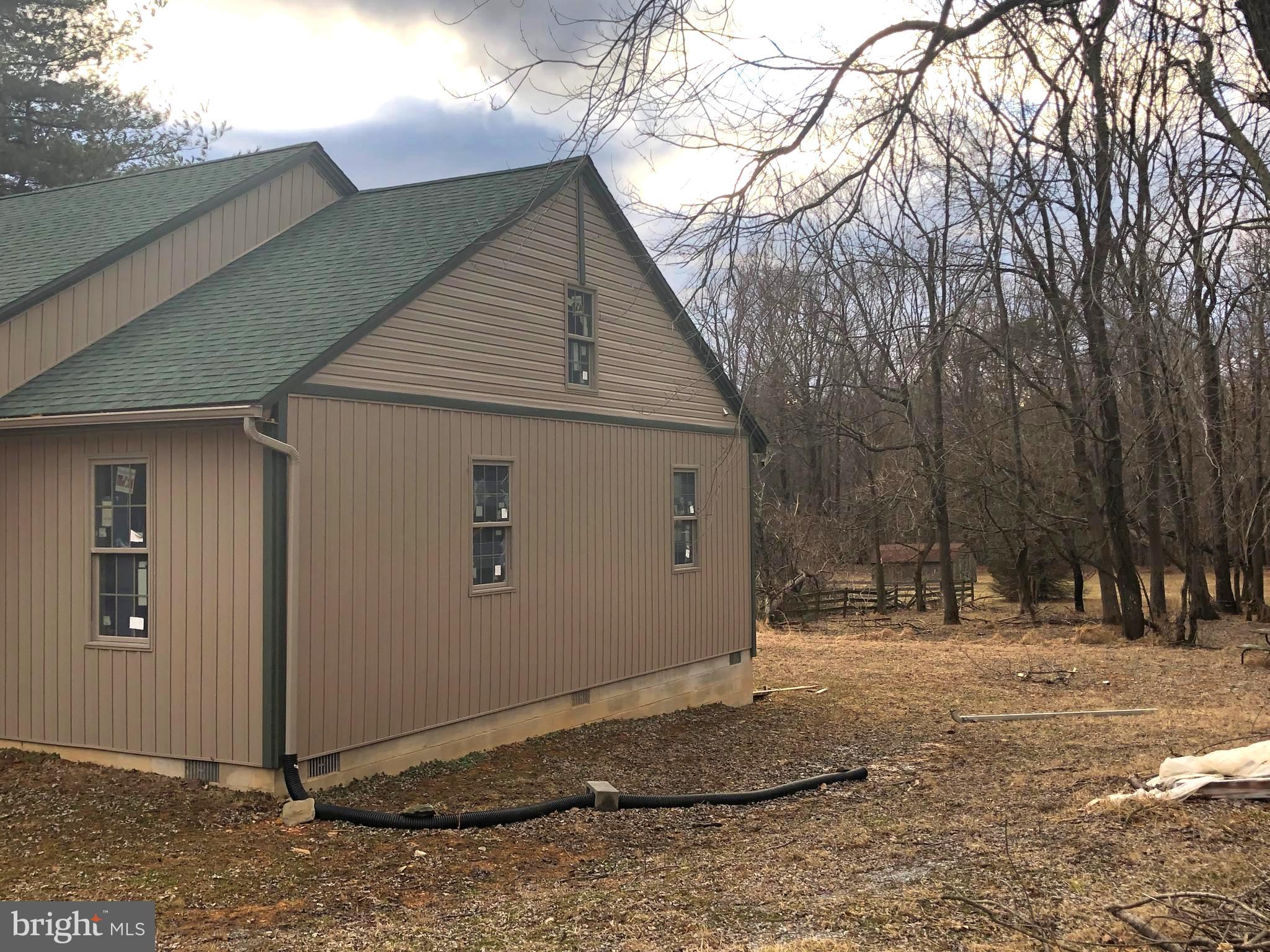 3032 Chestnut Grove Road Keedysville, MD 21756 - Photo 4 of 12 GREAT YARD FOR ALL YOUR GATHERINGS